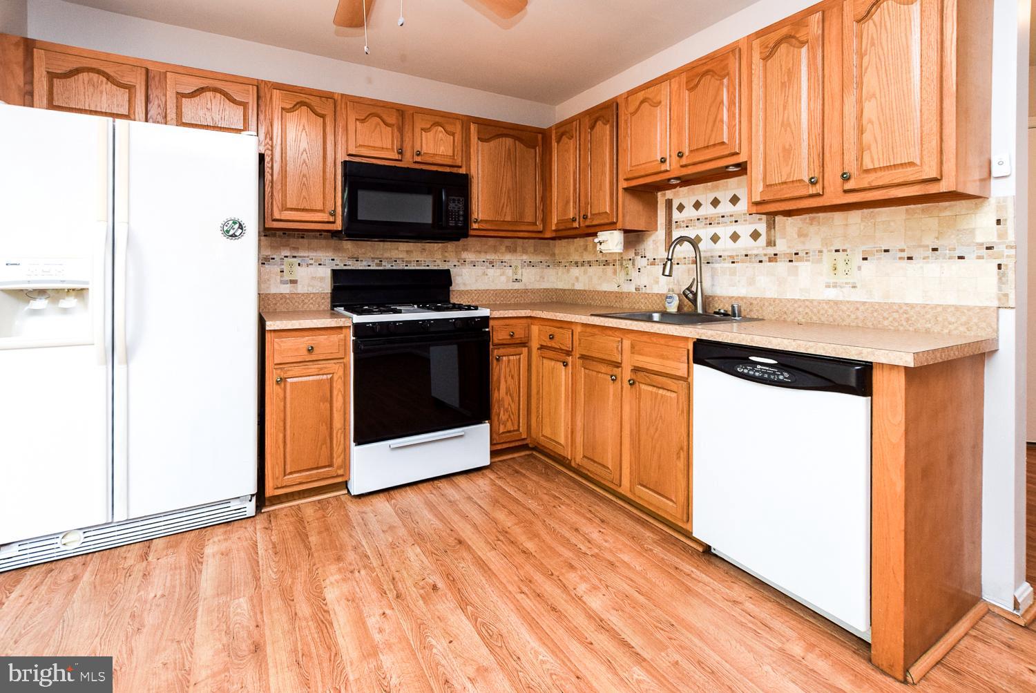 18 Maya Way Baltimore, MD 21237 - Photo 25 of 72 Kitchen