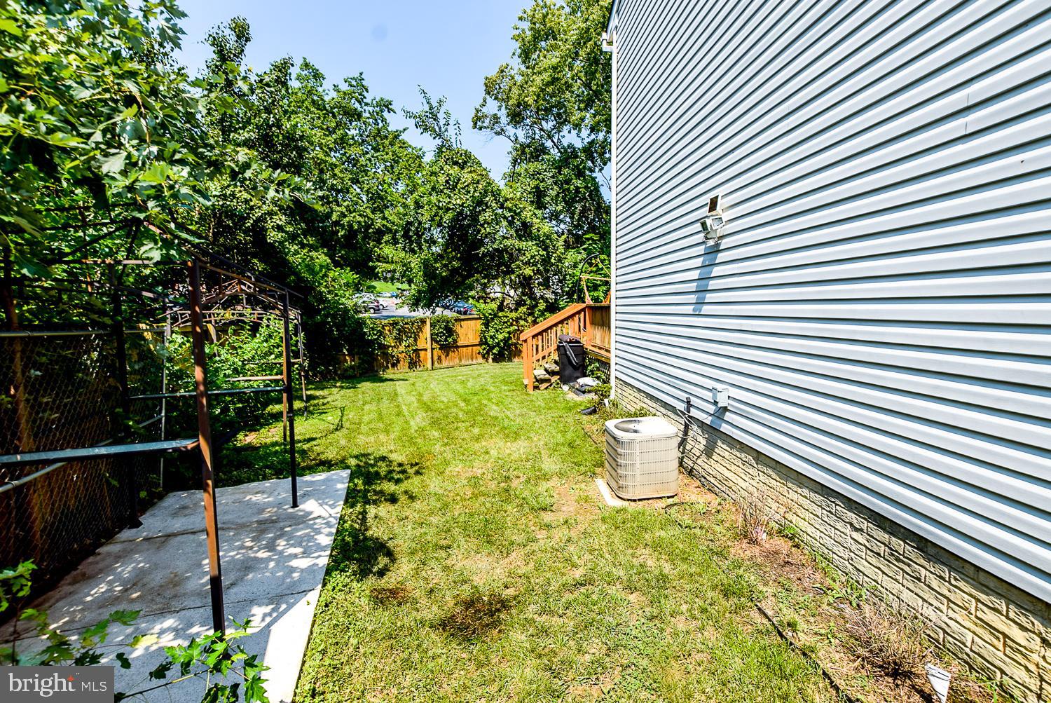 18 Maya Way Baltimore, MD 21237 - Photo 65 of 72 Side Yard