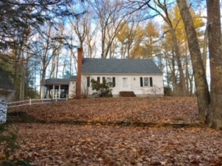 76 Newfields Road Exeter, NH 03833 - Photo 1 of 24