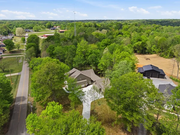 $1,125,000 | 2957 Pace Road, Clarksville, TN 37043