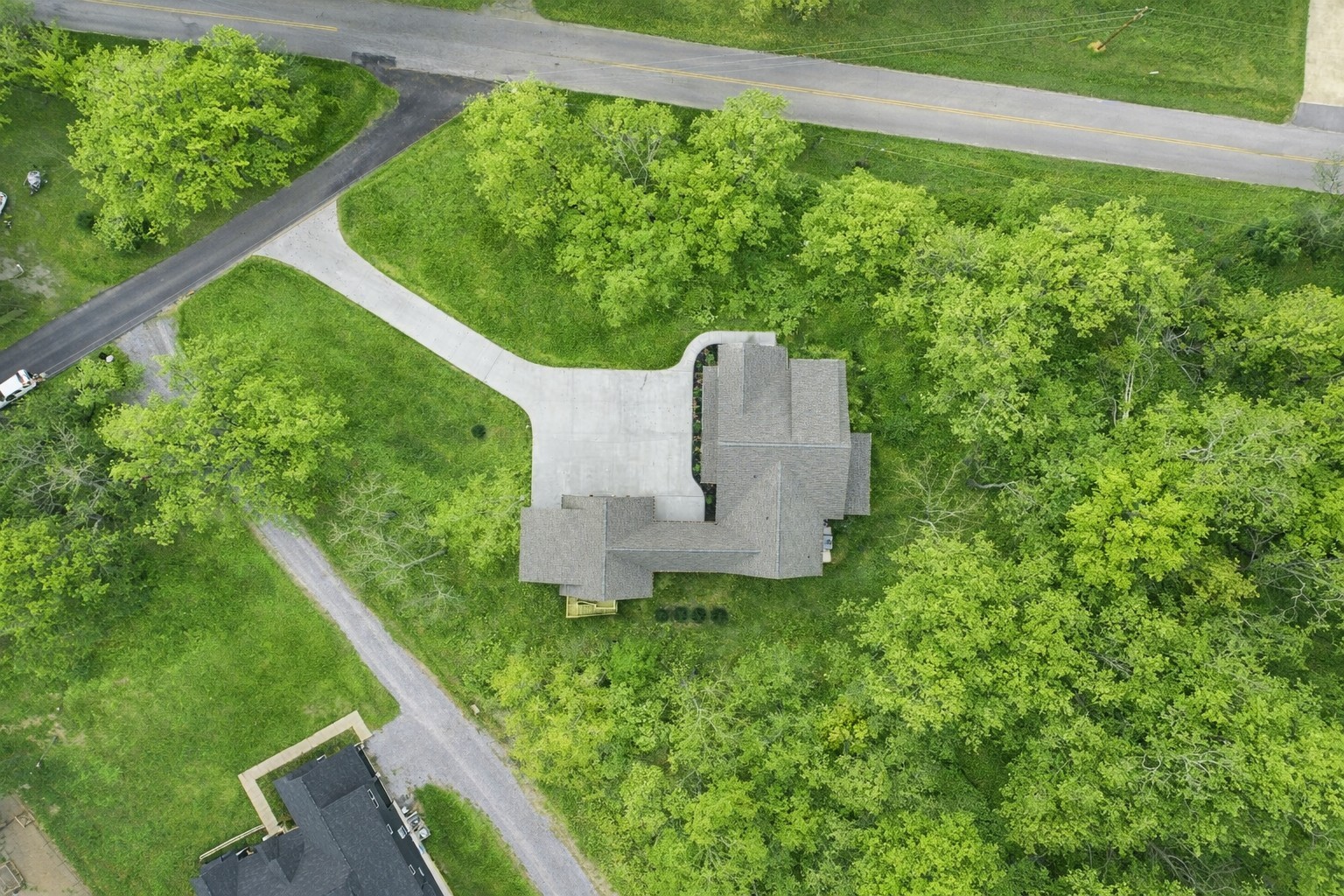 2957 Pace Road Clarksville, TN 37043 - Photo 10 of 67 a green field with trees in the background