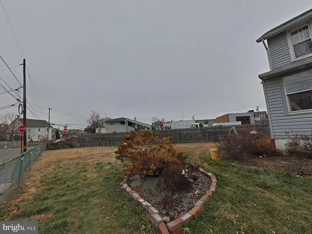 $199,999 | 1616 Ward Street, Linwood, PA 19061