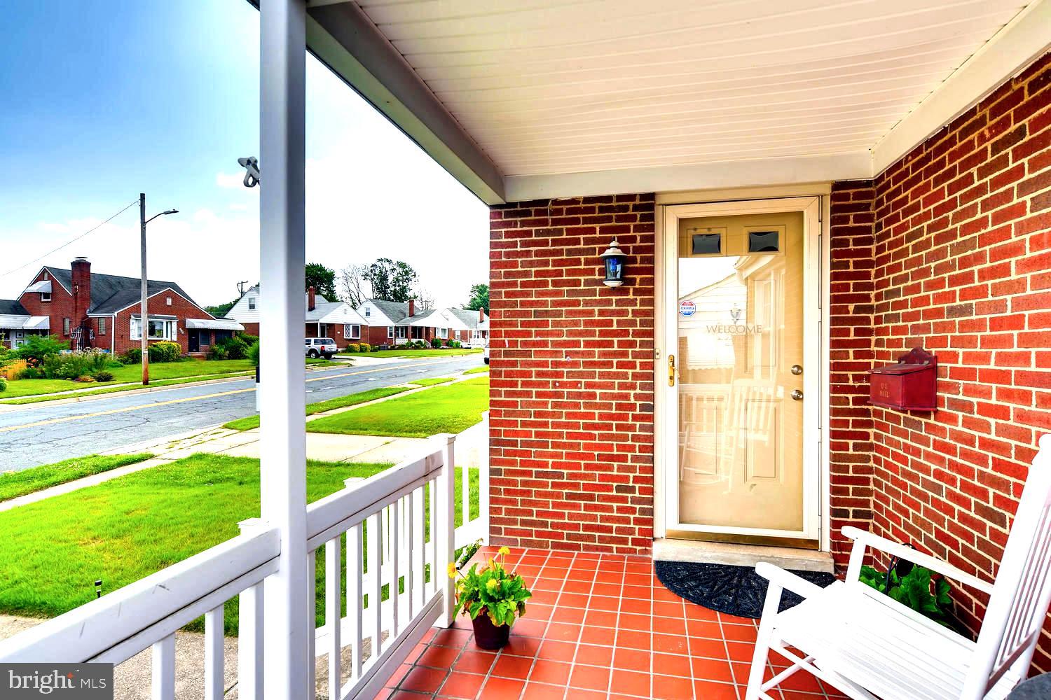 1830 Weyburn Road Baltimore, MD 21237 - Photo 2 of 16 Front Porch