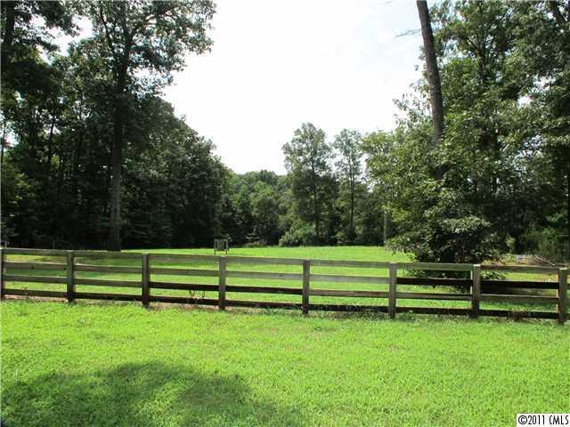 9601 Belt Road Midland, NC 28107 - Photo 1 of 16 a view of park with bench