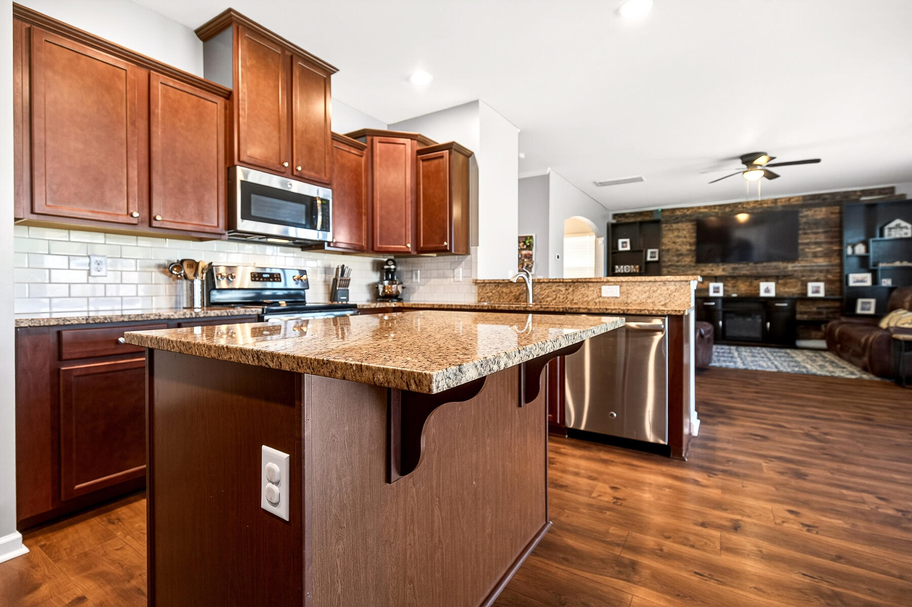 132 Lakestone Road Moncks Corner, SC 29461 - Photo 22 of 57 kitchen