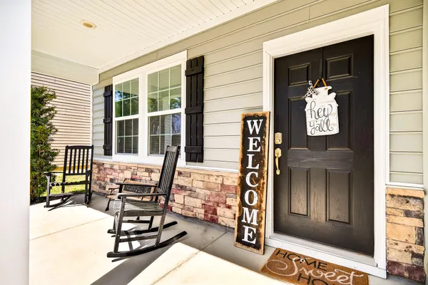 $385,000 | 132 Lakestone Road, Moncks Corner, SC 29461