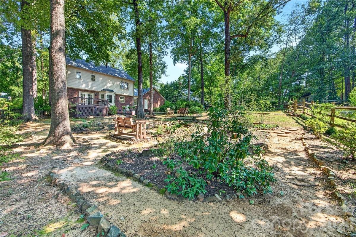 2036 Kilkenney Hill Road Matthews, NC 28105 - Photo 41 of 48 Gallery Image 41