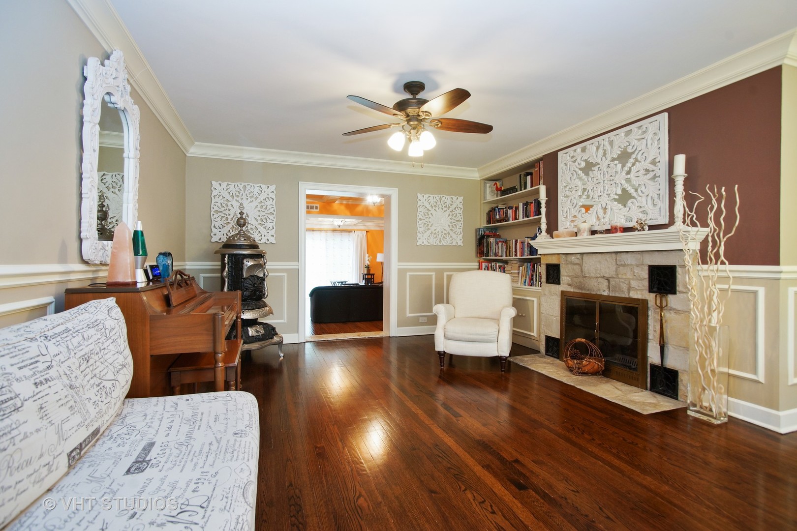 823 South Arlington Heights Road Arlington Heights, IL 60005 - Photo 4 of 10