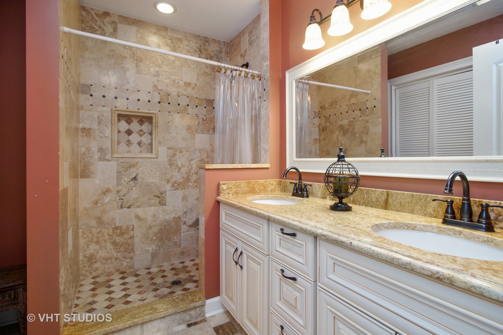 823 South Arlington Heights Road Arlington Heights, IL 60005 - Photo 9 of 10