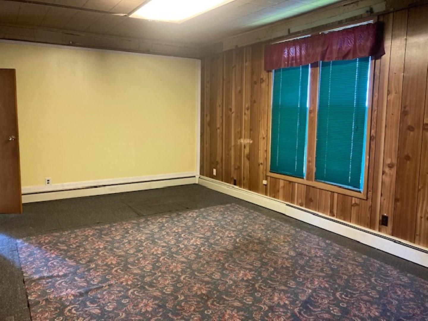 3729 West 2nd Street Duluth, MN 55807 - Photo 5 of 29 Living Room