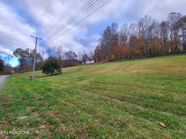 $87,900 | Indian Creek Road, Ewing, VA 24248