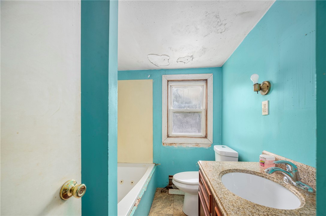 48 Piedmont Street Woonsocket, RI 02895 - Photo 20 of 29 Gallery Image 20