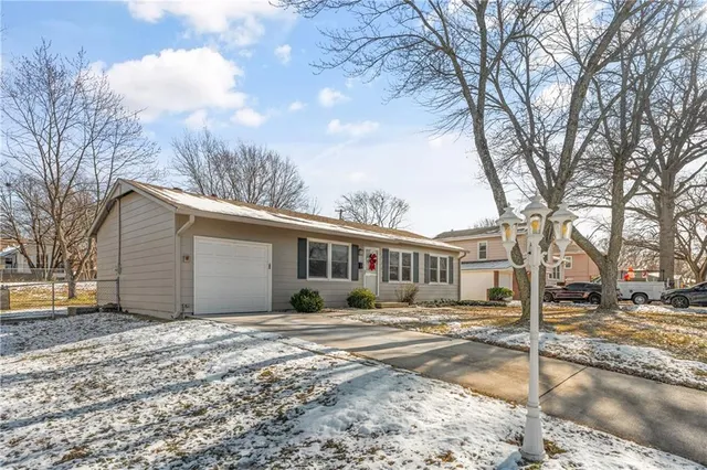 $255,000 | 520 South Alta Lane, Olathe, KS 66061