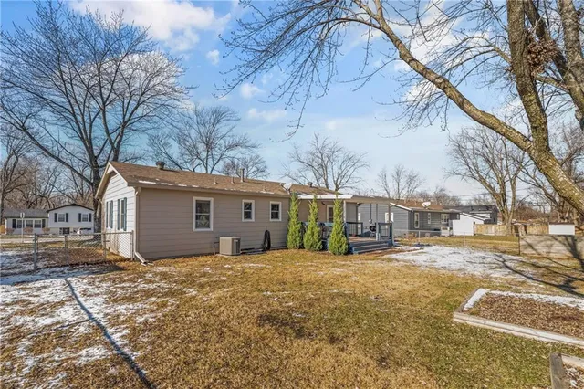 $255,000 | 520 South Alta Lane, Olathe, KS 66061