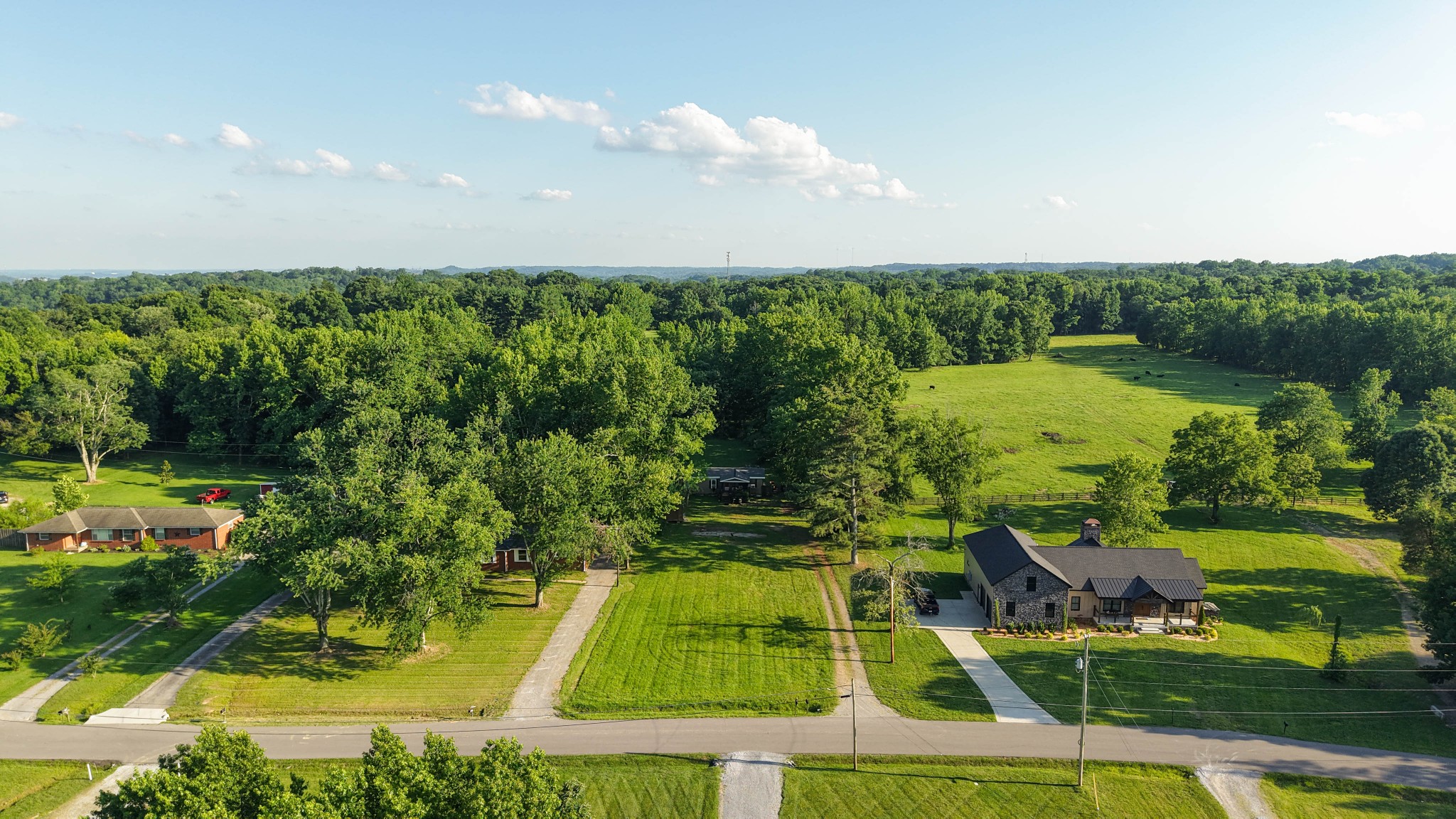 6727 Tinnin Road Greenbrier, TN 37073 - Photo 11 of 24