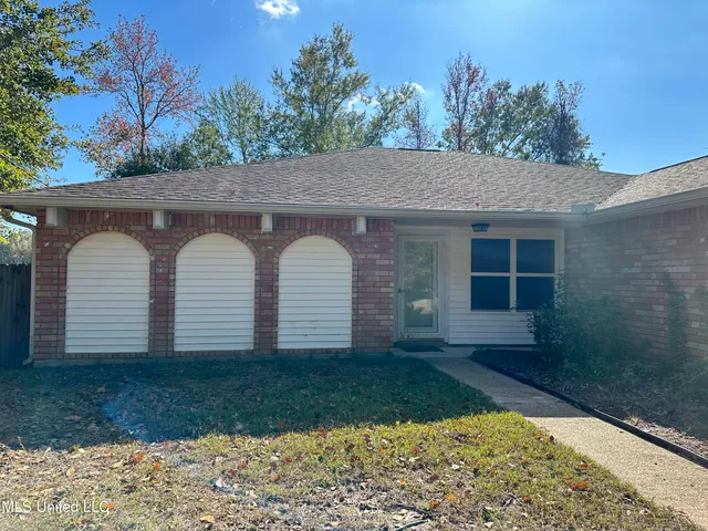$2,000 | 6838 Apona Street, Diamondhead, MS 39525