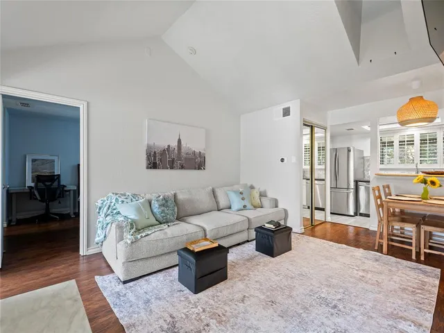 $1,500 | 6220 Bentwood Trail, Unit 205, Dallas, TX 75252