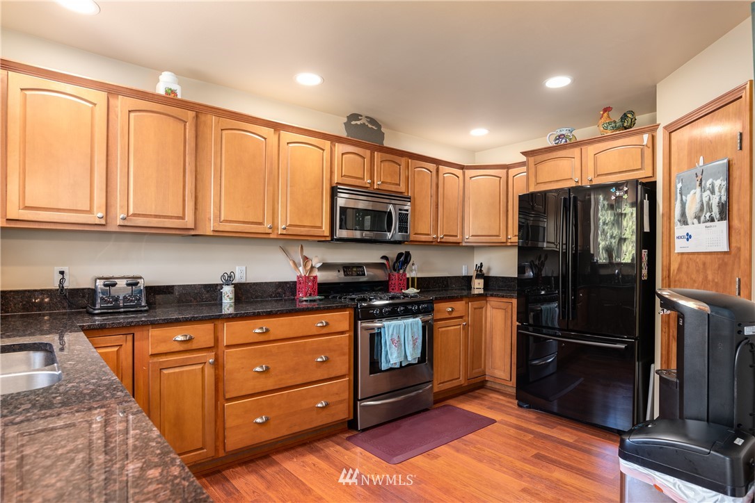 20 Inlet Circle Bellingham, WA 98229 - Photo 9 of 25 Gallery Image 9