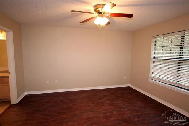 $1,500 | 6250 Starhill Drive, Milton, FL 32570