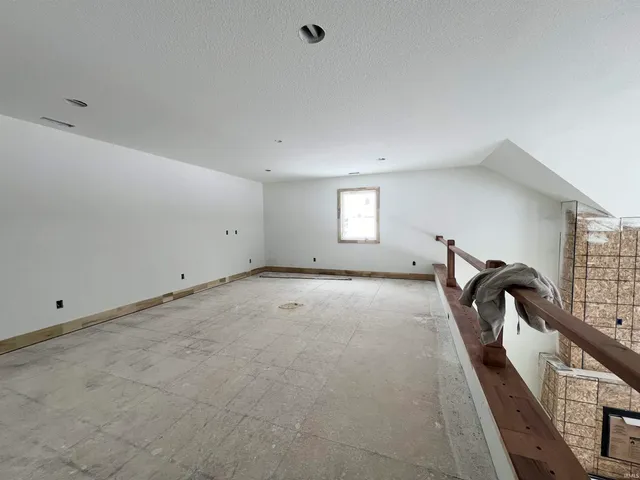 $799,900 | 8549 Artemis Lane, Fort Wayne, IN 46825