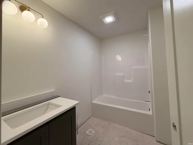 $799,900 | 8549 Artemis Lane, Fort Wayne, IN 46825