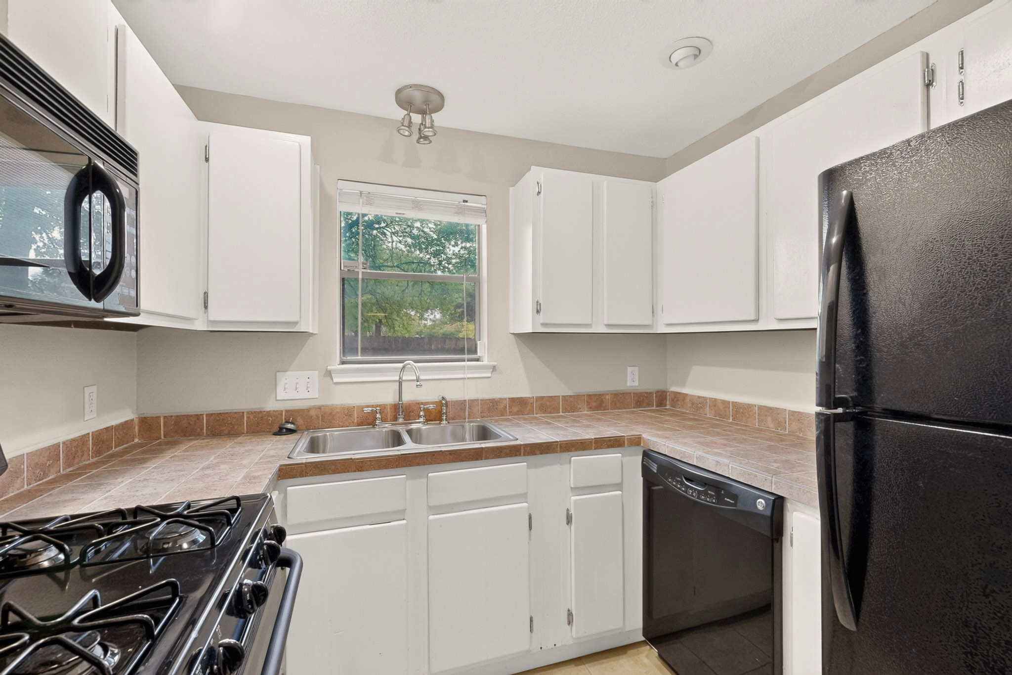11970 Jollyville Road, Unit 103 Austin, TX 78759 - Photo 12 of 31