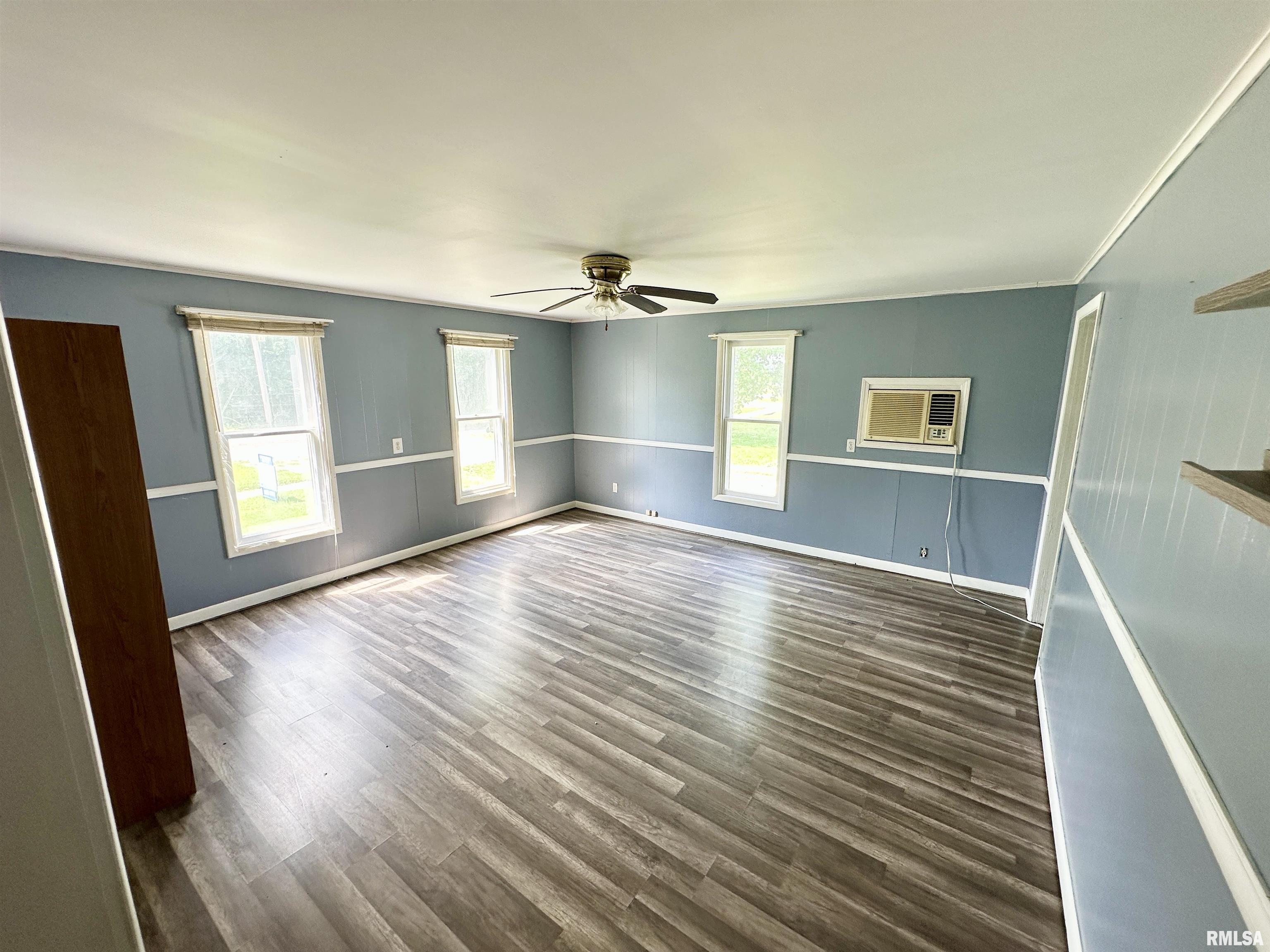 718 Morgan Street Chapin, IL 62628 - Photo 17 of 33 Gallery Image 17