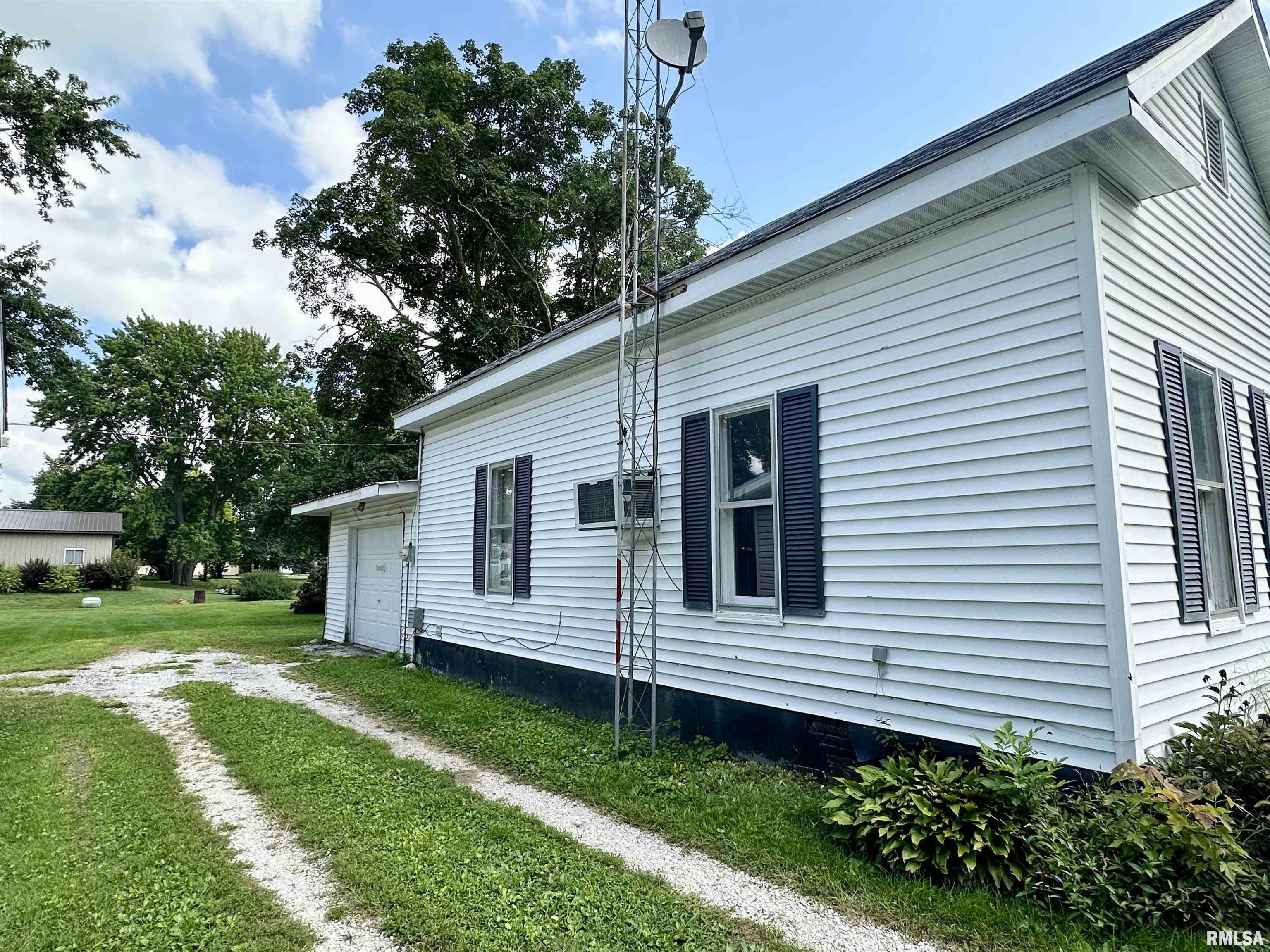 718 Morgan Street Chapin, IL 62628 - Photo 29 of 33 Gallery Image 29