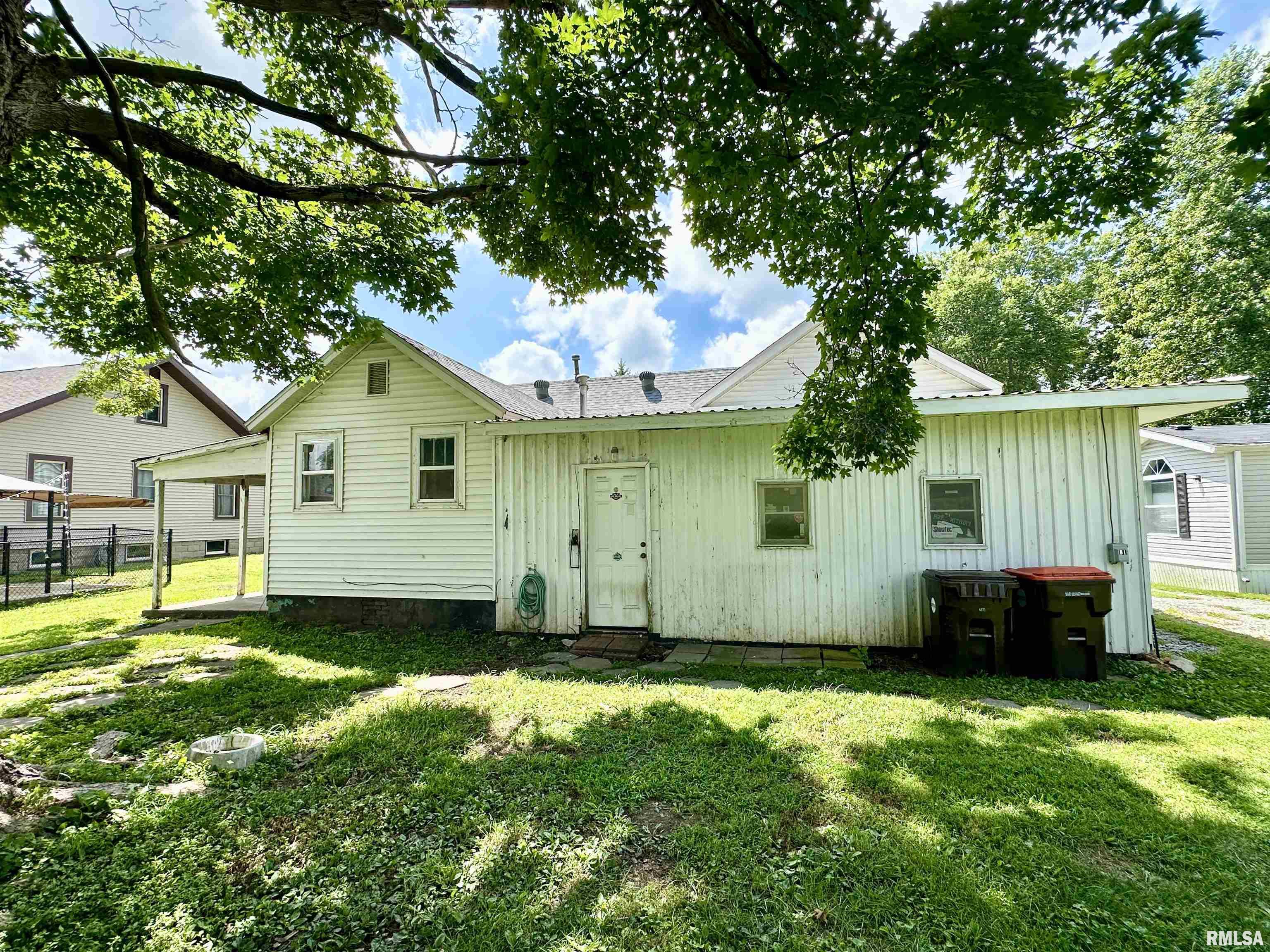 718 Morgan Street Chapin, IL 62628 - Photo 30 of 33 Gallery Image 30
