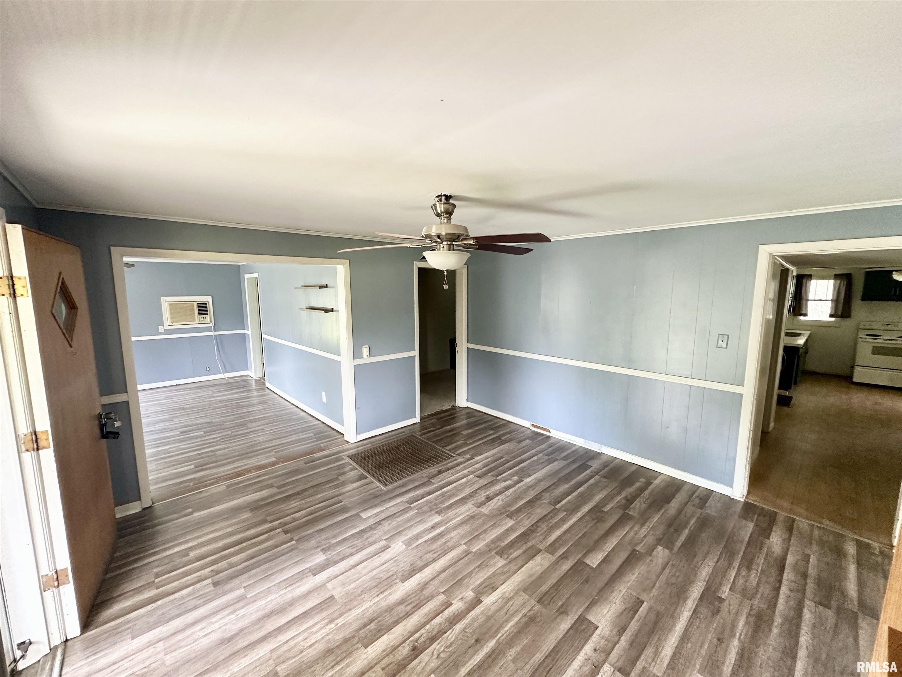 718 Morgan Street Chapin, IL 62628 - Photo 8 of 33 Gallery Image 8