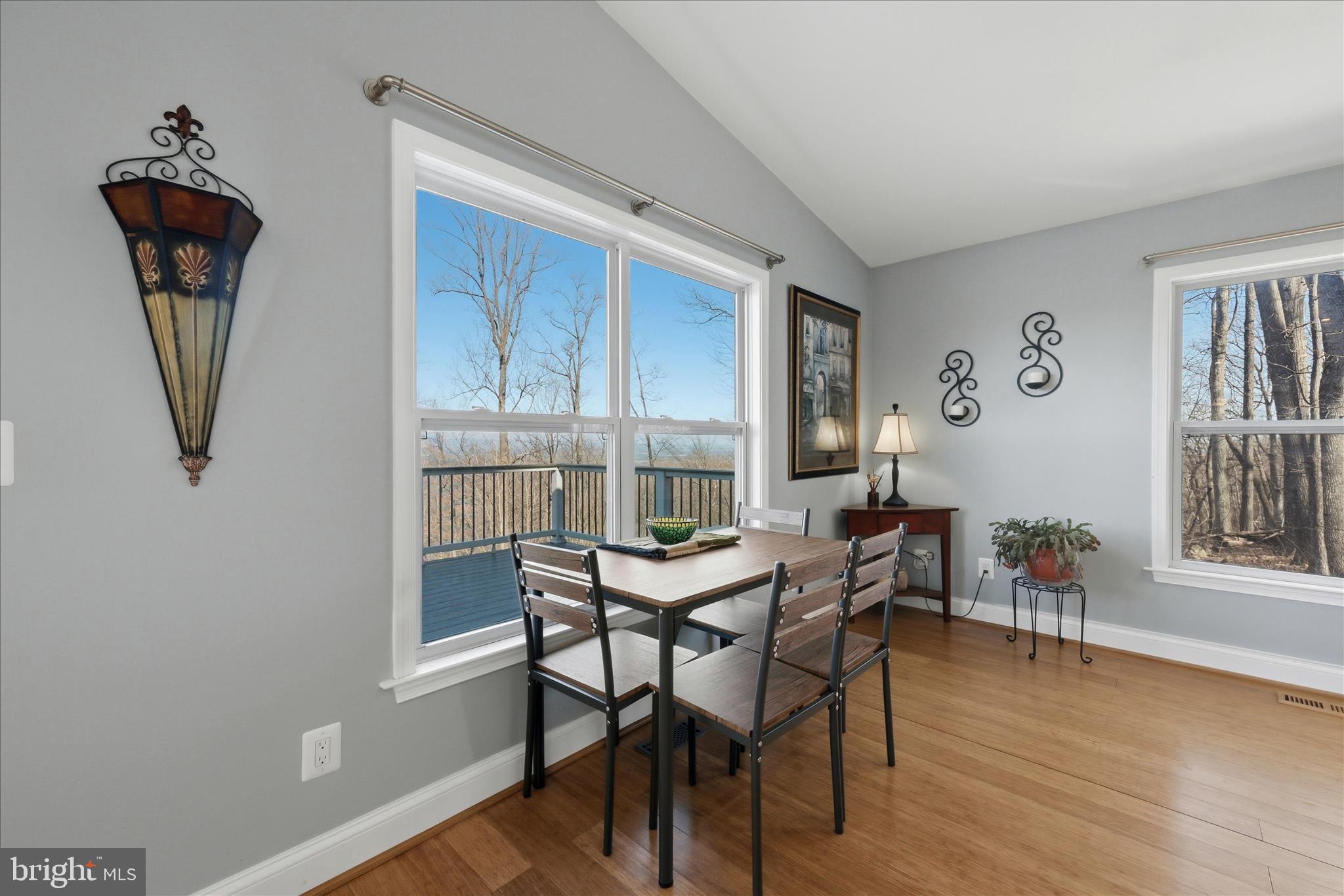 500 Delicious Road Linden, VA 22642 - Photo 15 of 69 Dining Area