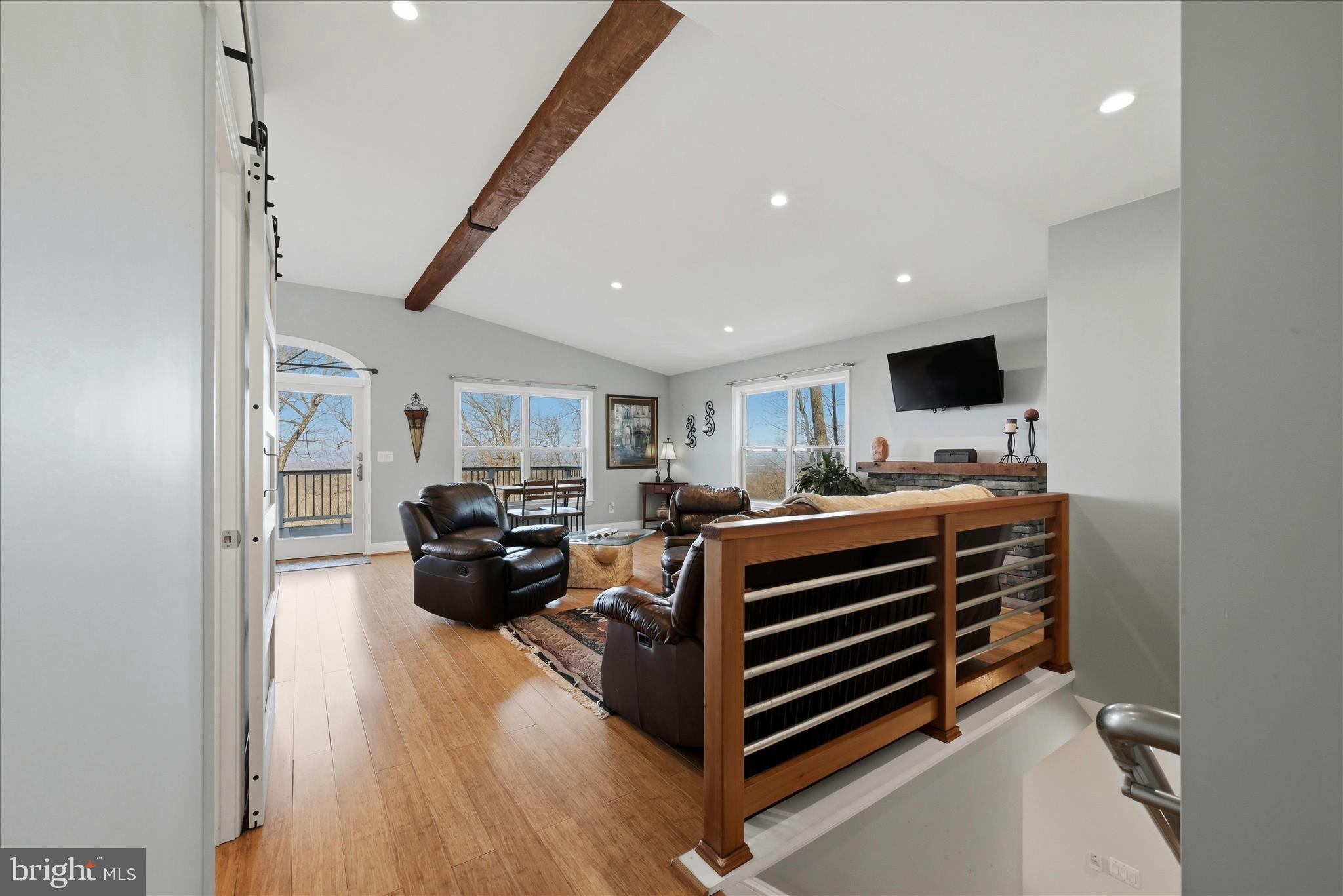 500 Delicious Road Linden, VA 22642 - Photo 26 of 69 Living Room