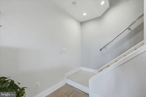 $550,000 | 500 Delicious Road, Linden, VA 22642