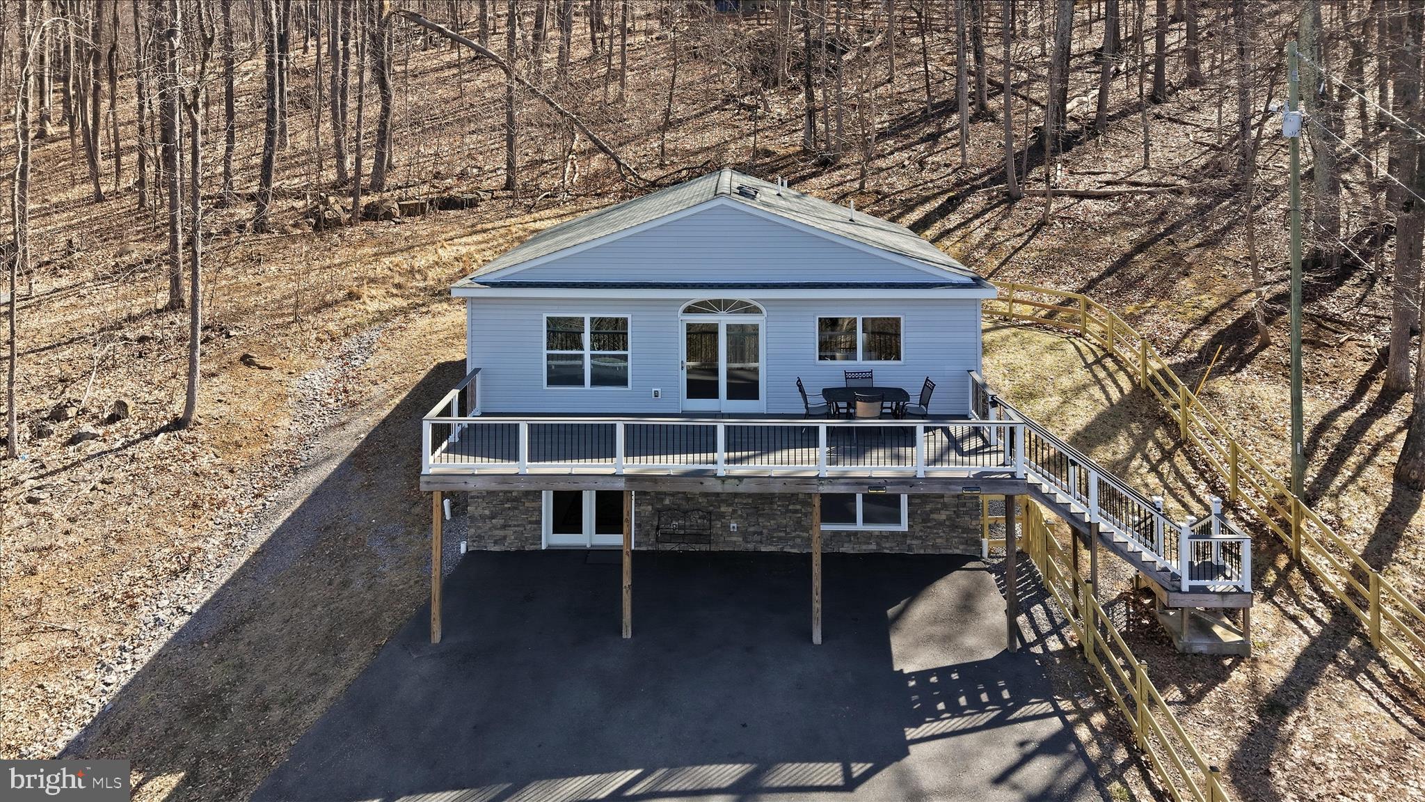 500 Delicious Road Linden, VA 22642 - Photo 62 of 69 Front Aerial