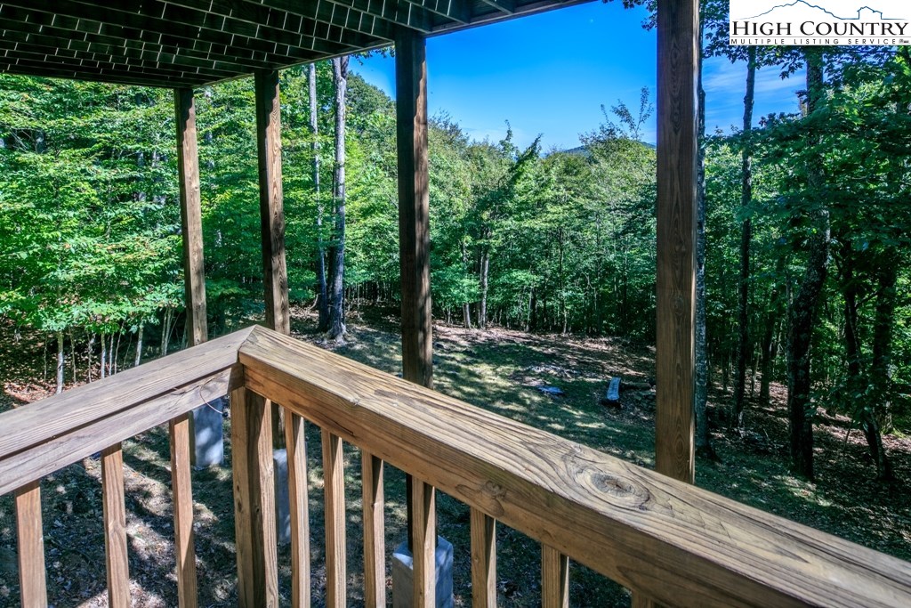 304 Lakeledge Road Beech Mountain, NC 28604 - Photo 30 of 42 a view of balcony with wooden floor