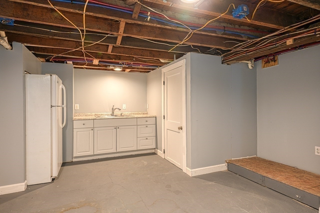 11 Port Sunlight Road Billerica, MA 01862 - Photo 15 of 18 Gallery Image 15