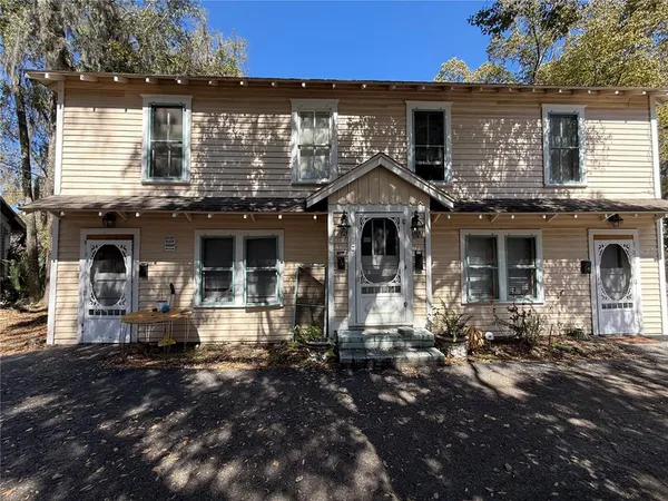 $1,100 | 824 East University Avenue, Unit 1, Gainesville, FL 32601