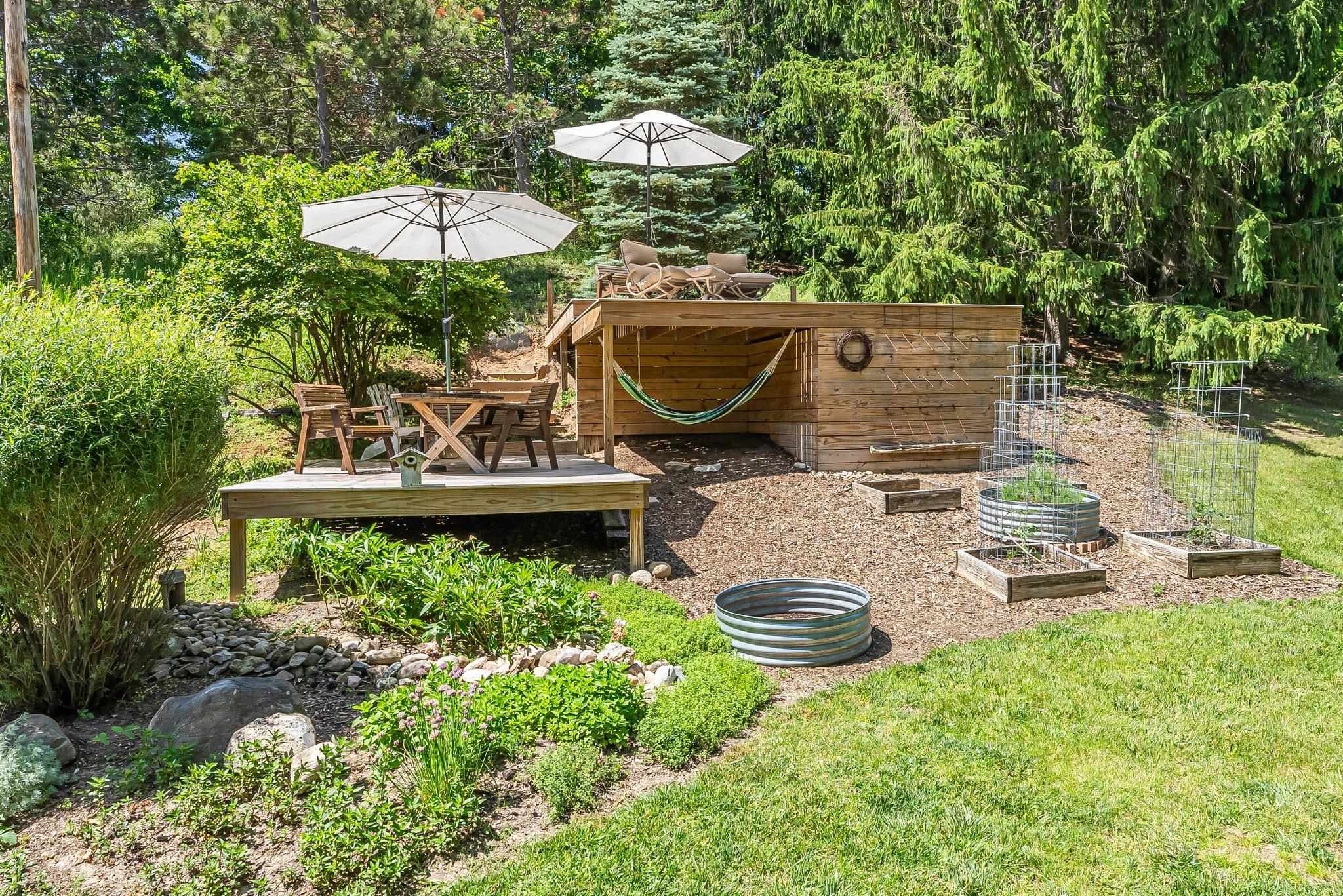 5861 Elm Valley Road Suttons Bay, MI 49682 - Photo 8 of 94