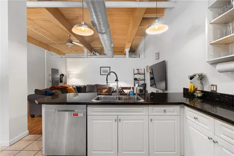 $309,900 | 1117 Douglas Avenue, Unit 103, North Providence, RI 02904