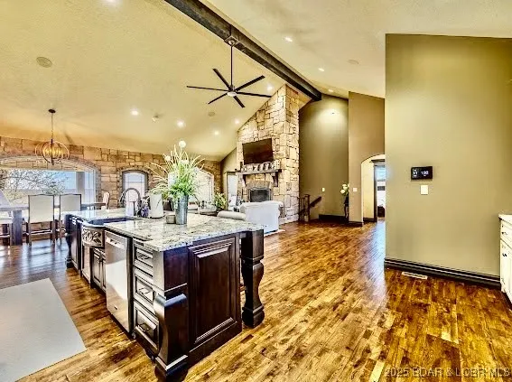 $2,150,000 | 23900 Emerson Road, Lebanon, MO 65536