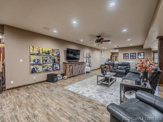 $2,150,000 | 23900 Emerson Road, Lebanon, MO 65536