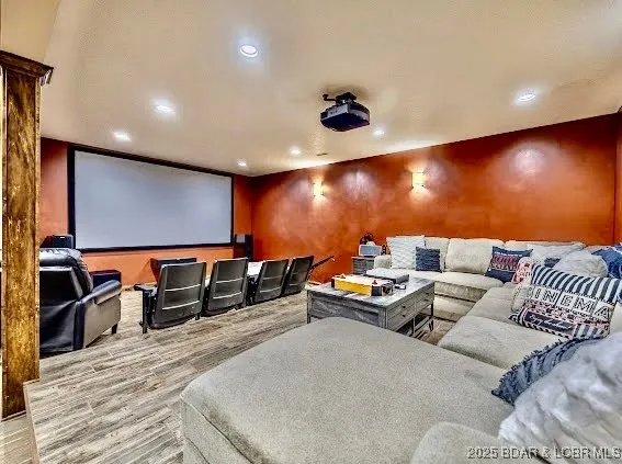 $2,150,000 | 23900 Emerson Road, Lebanon, MO 65536