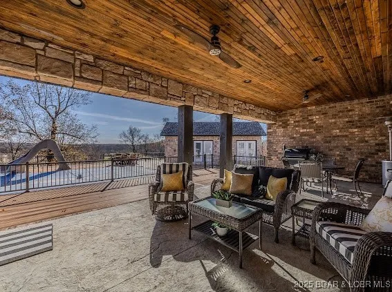 $2,150,000 | 23900 Emerson Road, Lebanon, MO 65536