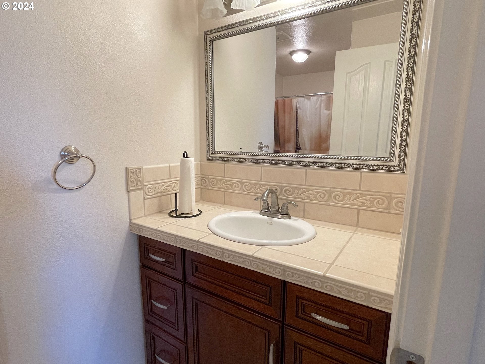 34566 Southeast Gunderson Road Sandy, OR 97055 - Photo 14 of 41