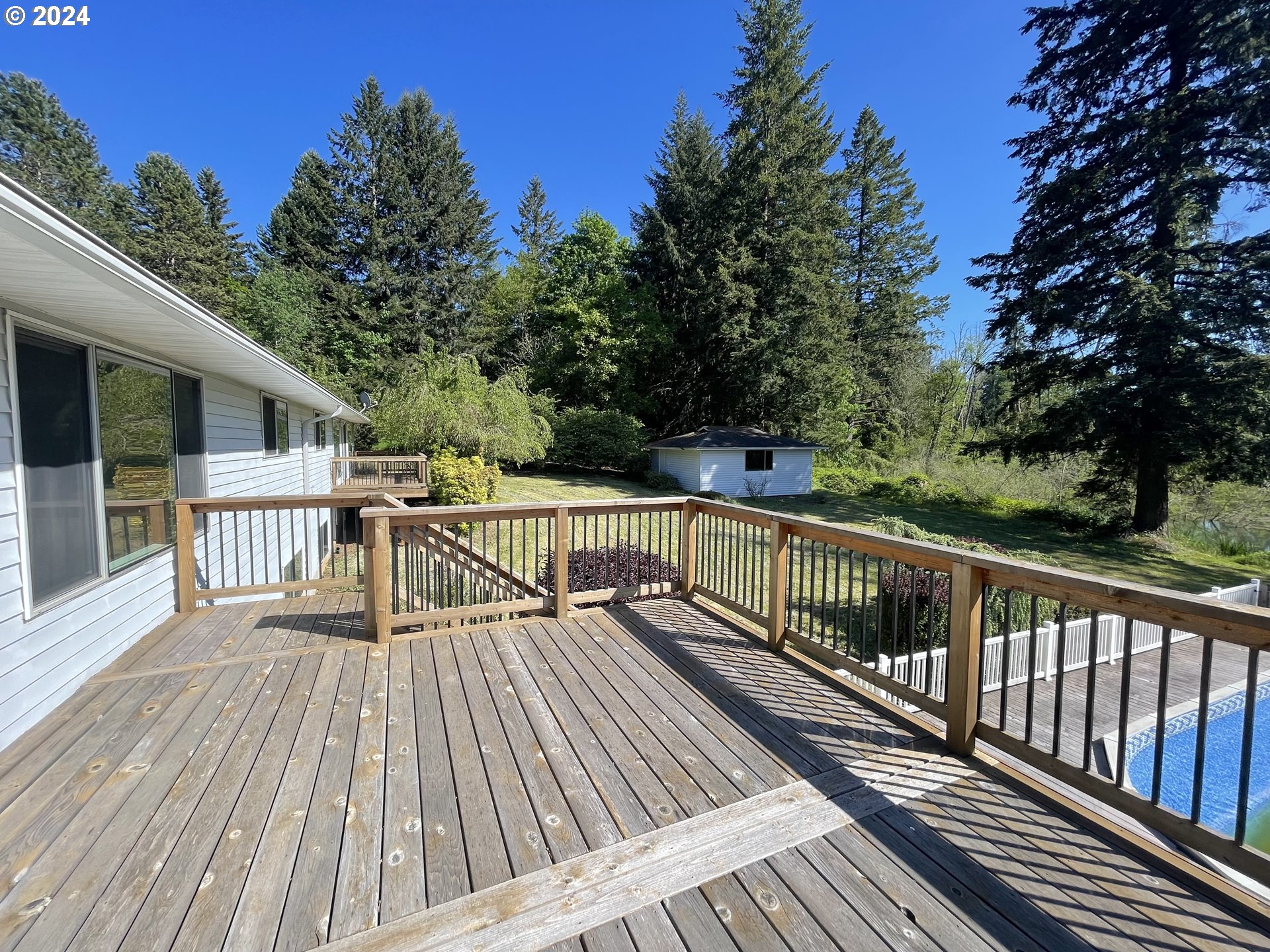 34566 Southeast Gunderson Road Sandy, OR 97055 - Photo 32 of 41