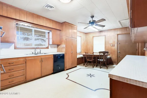 $280,000 | 20221 Crowley Eunice Highway, Crowley, LA 70526