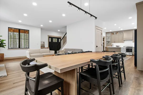 $875,000 | N8723 1207th Street, River Falls, WI 54022