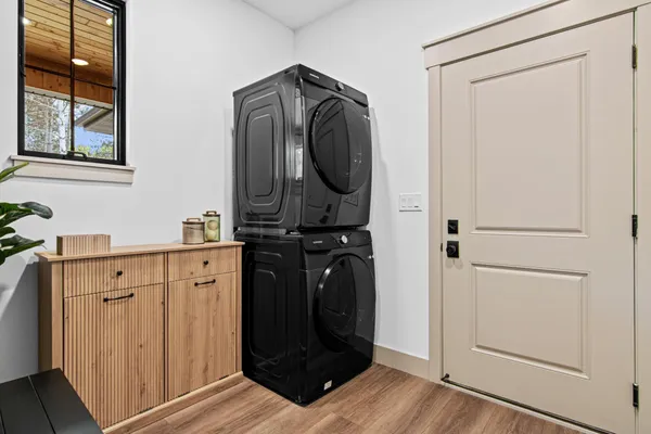 $875,000 | N8723 1207th Street, River Falls, WI 54022