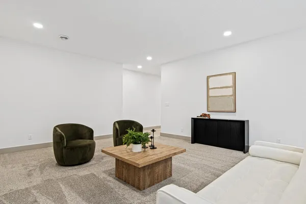 $875,000 | N8723 1207th Street, River Falls, WI 54022