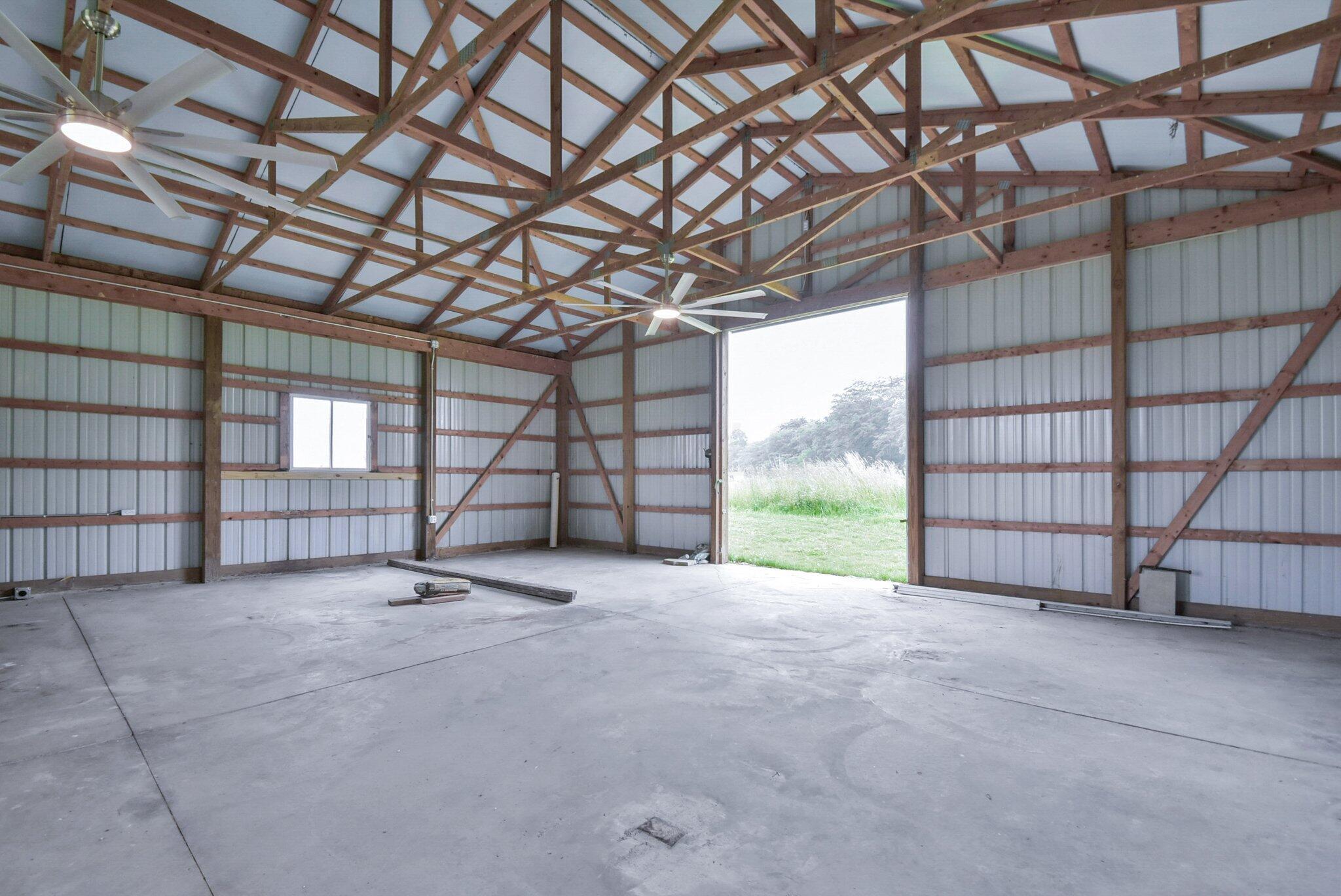1200 Markley Road London, OH 43140 - Photo 15 of 43 Barn open on both ends